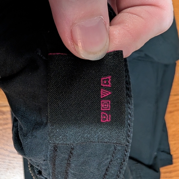 Black Cargo Pant Size 3 (P01) - Picture 10 of 11